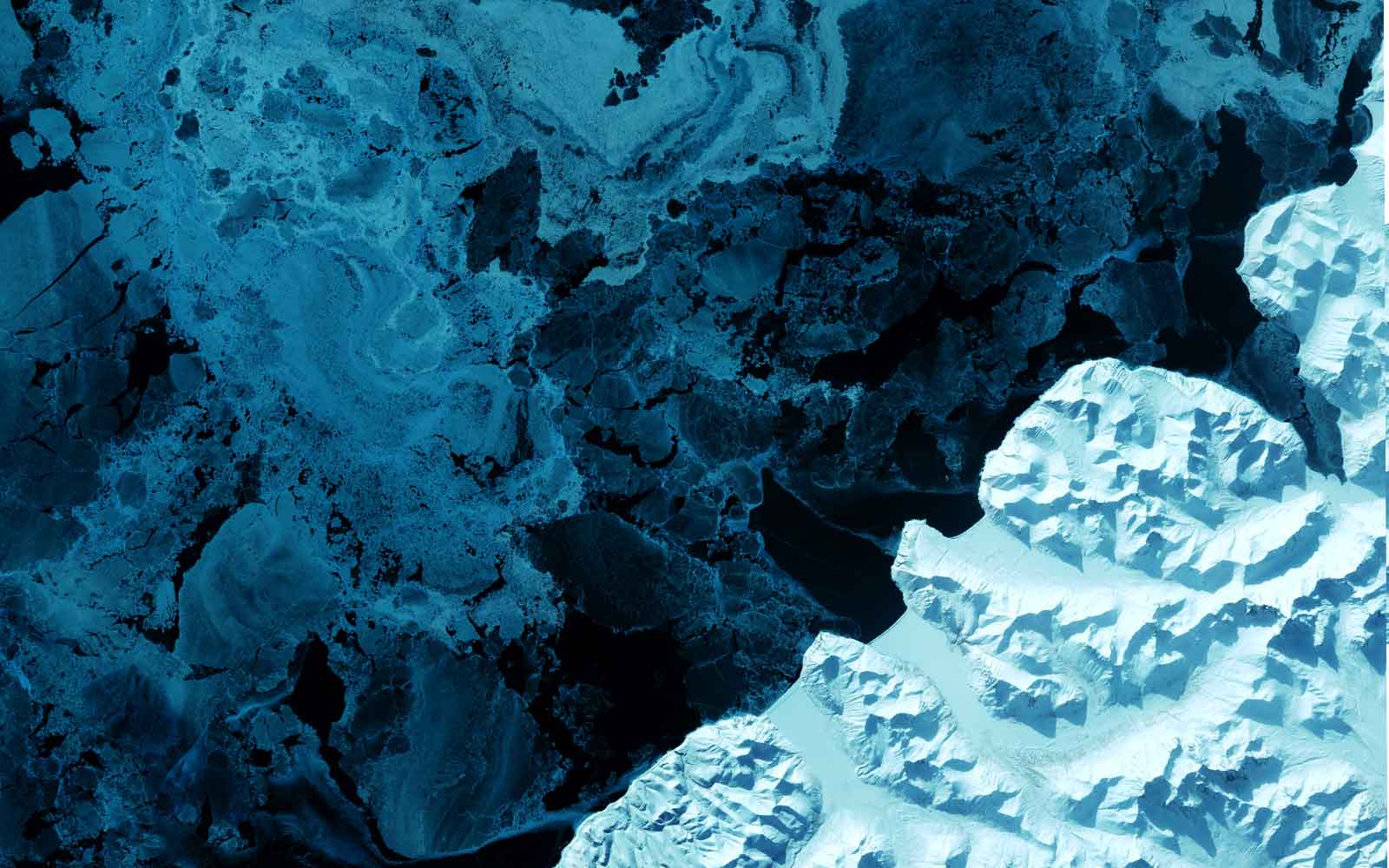 ©USGS - Vue satellite d'un glacier